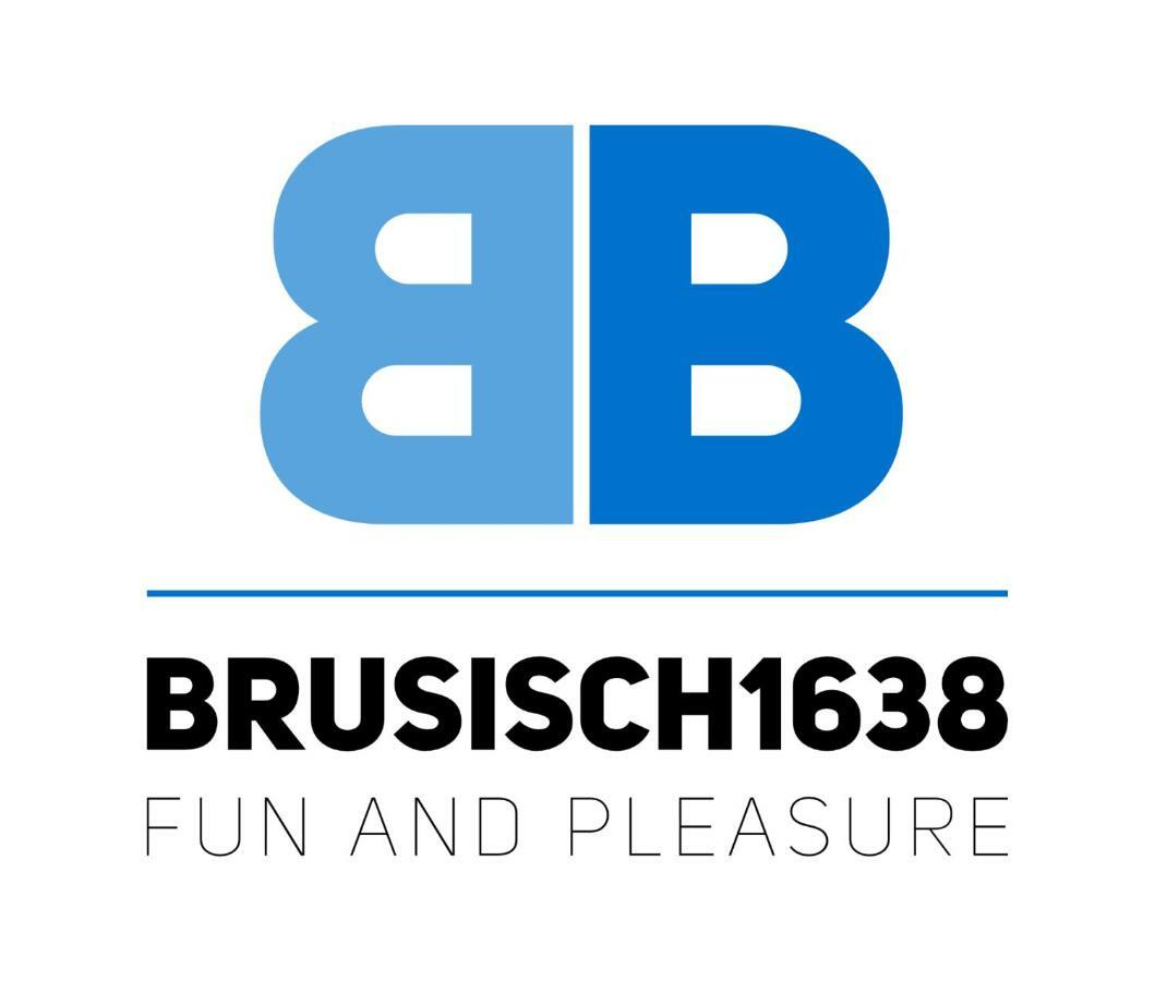Brusisch 1638 Cottage Osmate ภายนอก รูปภาพ